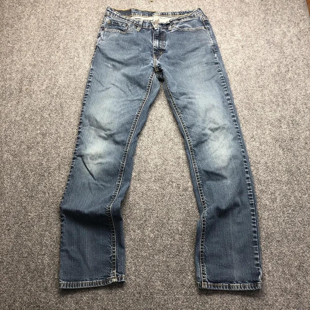 Levis Jeans Mens 32x32 Blue Medium Wash Relaxed Straight Denim Zip Fly Pants